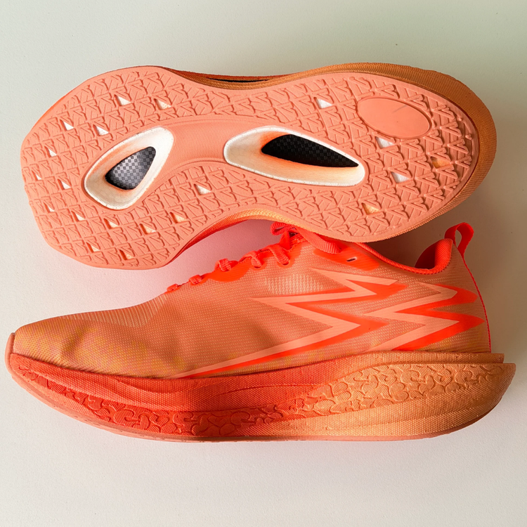 Tênis Carbon Fly 4 - Blaze Orange