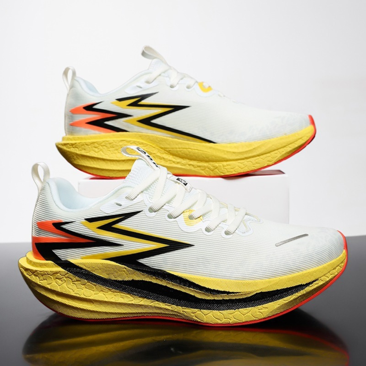 Tênis Carbon Fly 4 - Blaze Orange
